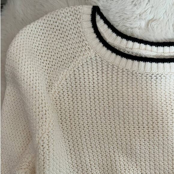 Loft women Tipped Pullover Fit and Flare Knit Sweater With Bow Cuff Detail sz S - Picture 9 of 13